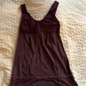 Women’s lululemon tank